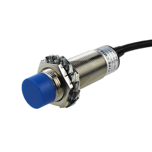 Capactive Sensor CM18-3008PA Proximity Limit Switch 