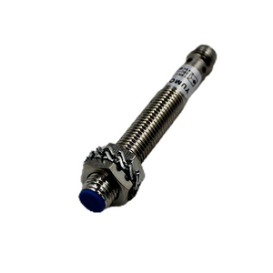 Cylinder Type Metal PNP Inductive Proximity Sensor LM8-3001PAT 