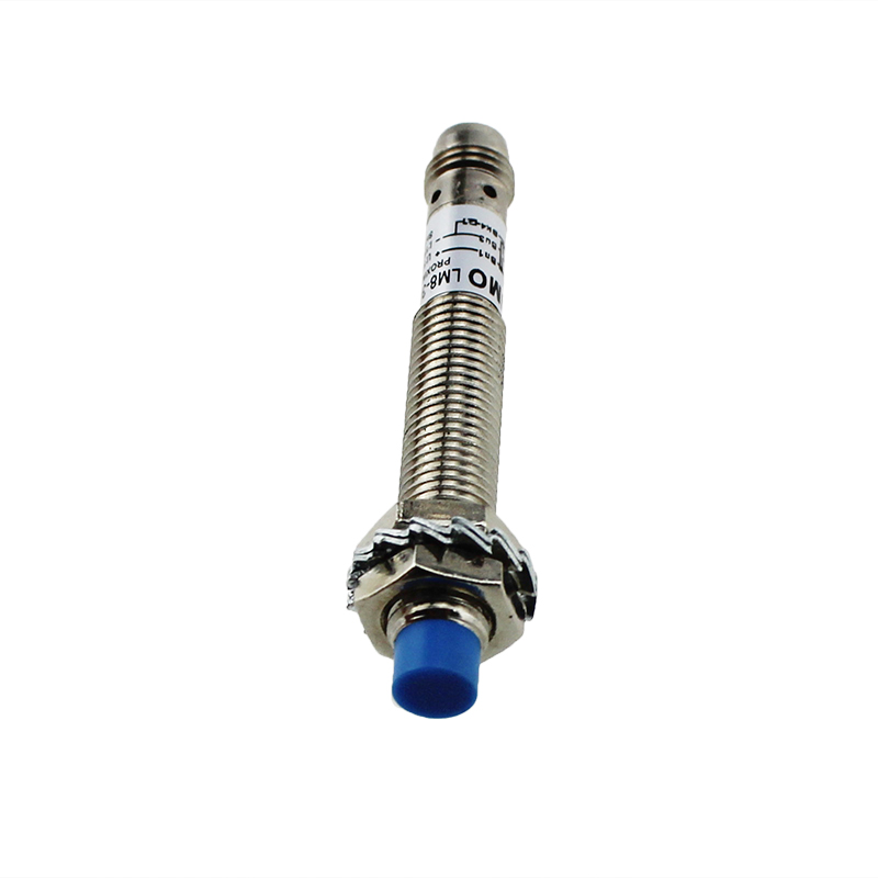 Cylindrical Resistant Metal Inductive Proximity Sensor LM8-3002PAT 