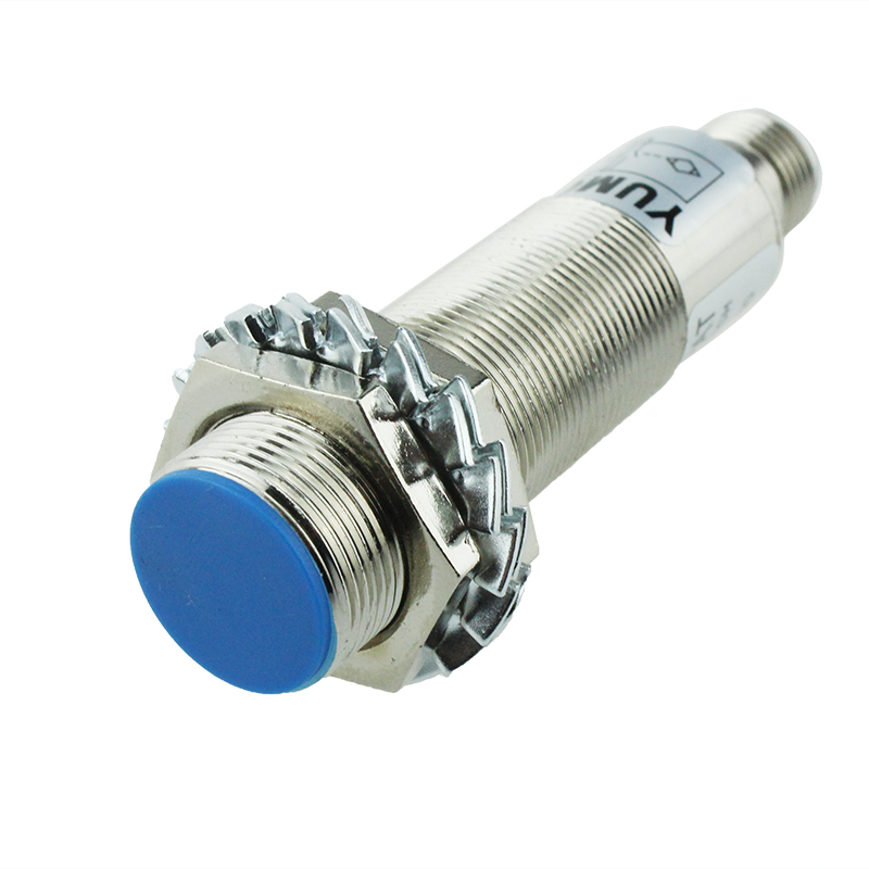 Inductive Proximity Sensor Flush Type PNP Proximity Switch LM18-3005PAT 